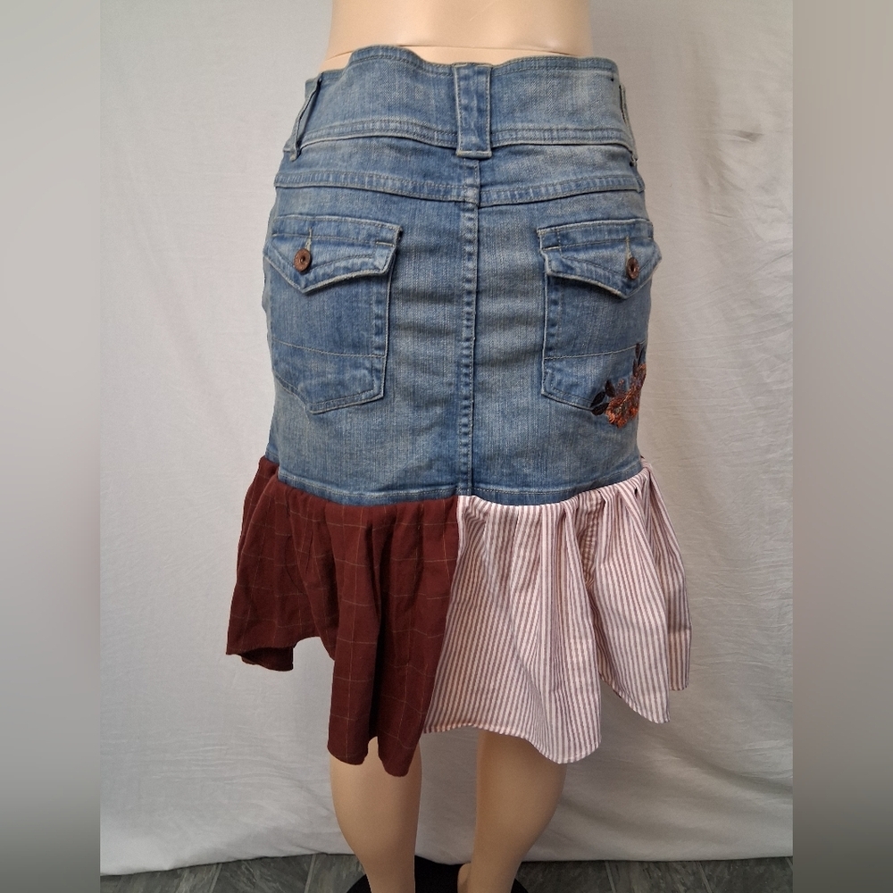 Clash Jeans Ash Patchwork Denim Mini Skirt in Blue, Brown and Cream Size L - Picture 12 of 16